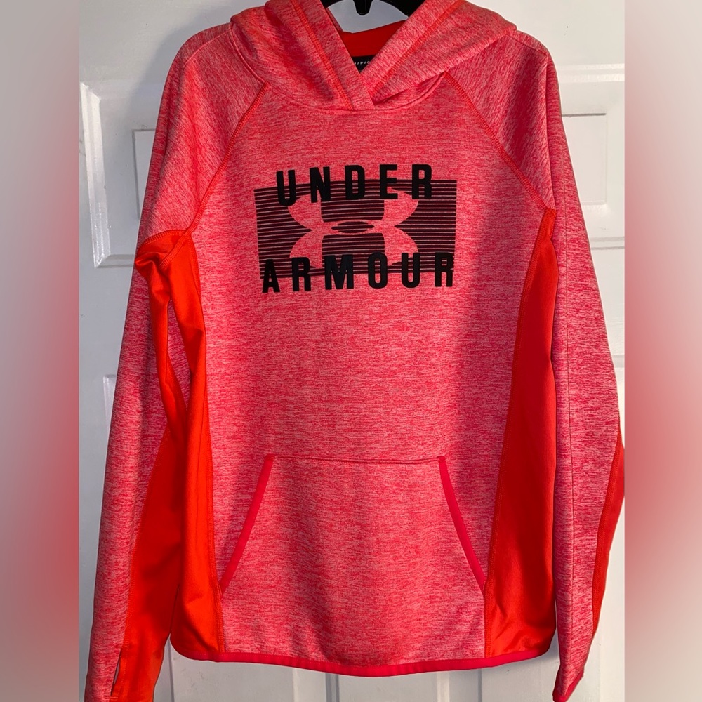 Under Armour Storm Hoodie with thumb holes.NWOT. Small